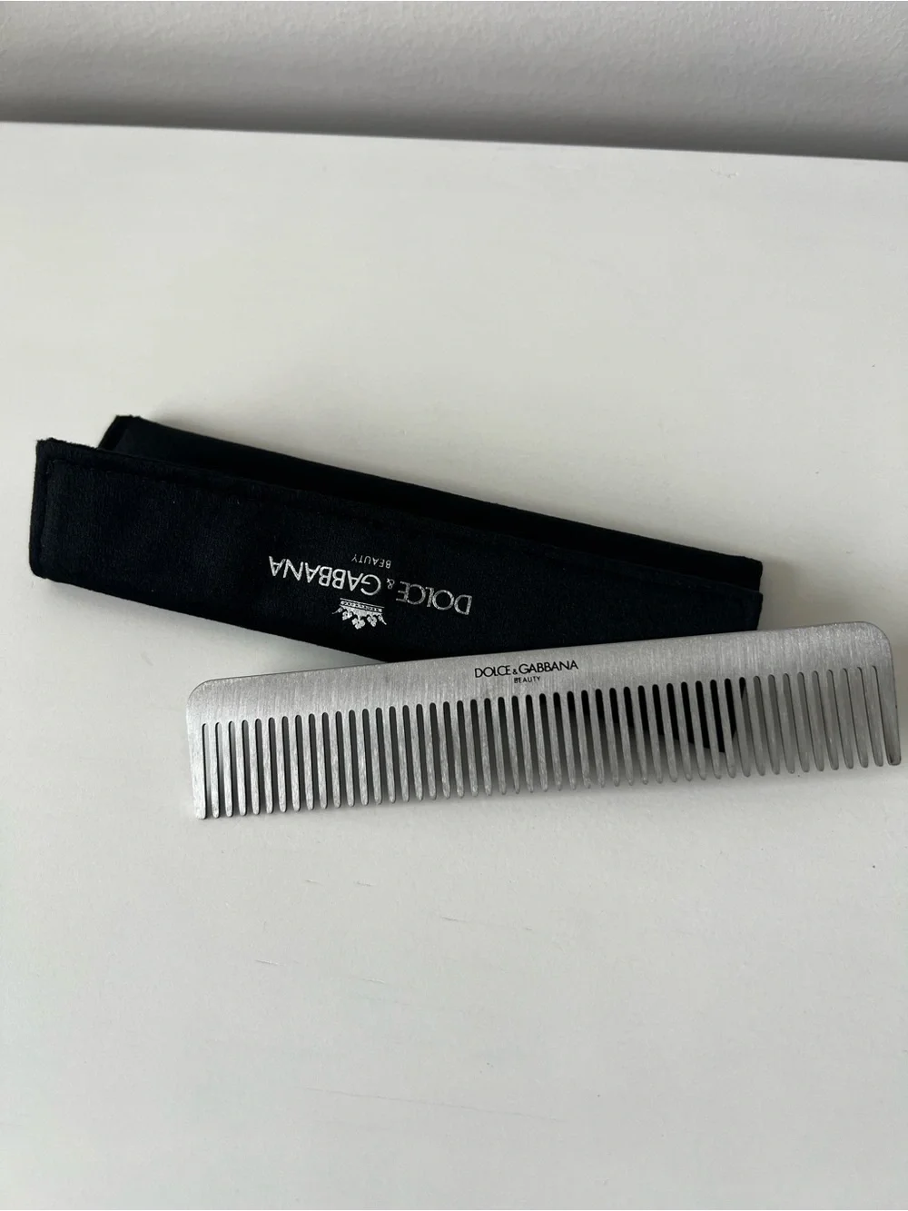 Dolce & Gabbana Silver Metal Men's Comb with Black Pouch